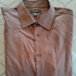 Structure Men's Casual Button Down Shirt in Warm Brown Pattern